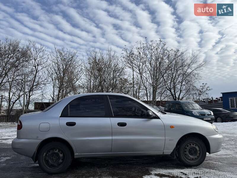 Седан Daewoo Lanos 2008 в Дніпрі