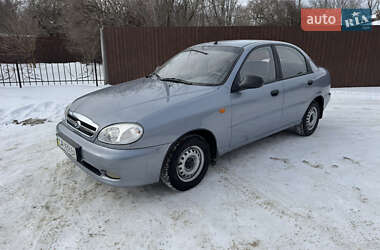 Седан Daewoo Lanos 2009 в Городищеві