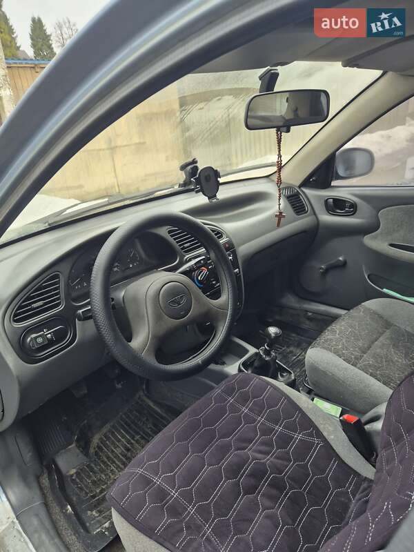 Седан Daewoo Lanos 2008 в Турці