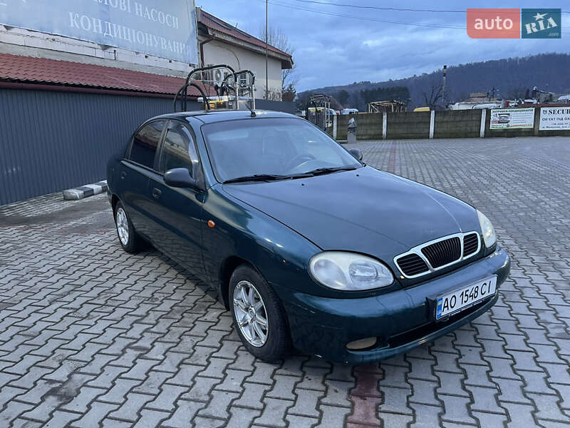 Седан Daewoo Lanos 2006 в Мукачевому
