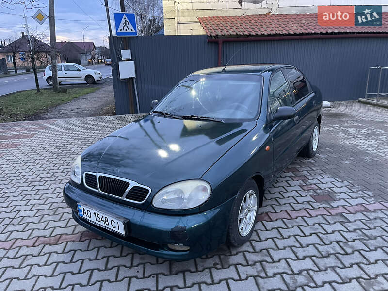Седан Daewoo Lanos 2006 в Мукачевому