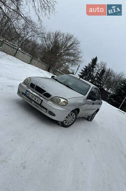 Седан Daewoo Lanos 2003 в Дніпрі