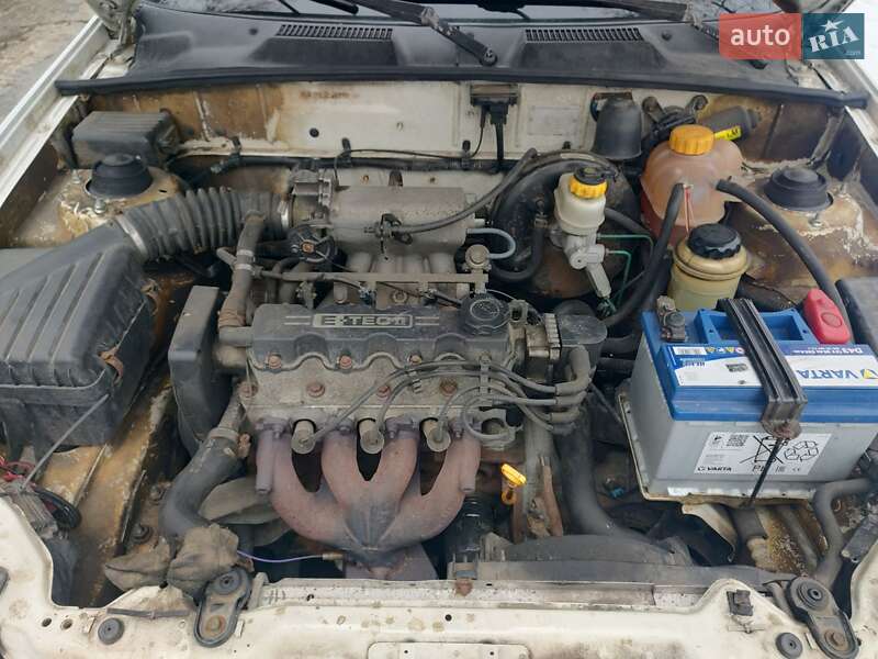 Седан Daewoo Lanos 2008 в Киеве