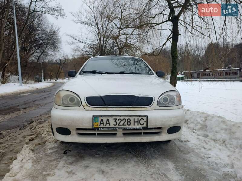 Седан Daewoo Lanos 2008 в Киеве