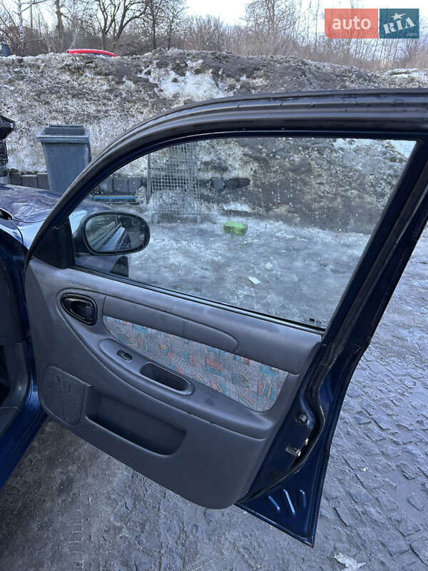 Седан Daewoo Lanos 2005 в Львове фото 12 Седан Daewoo Lanos 2005 в Львове