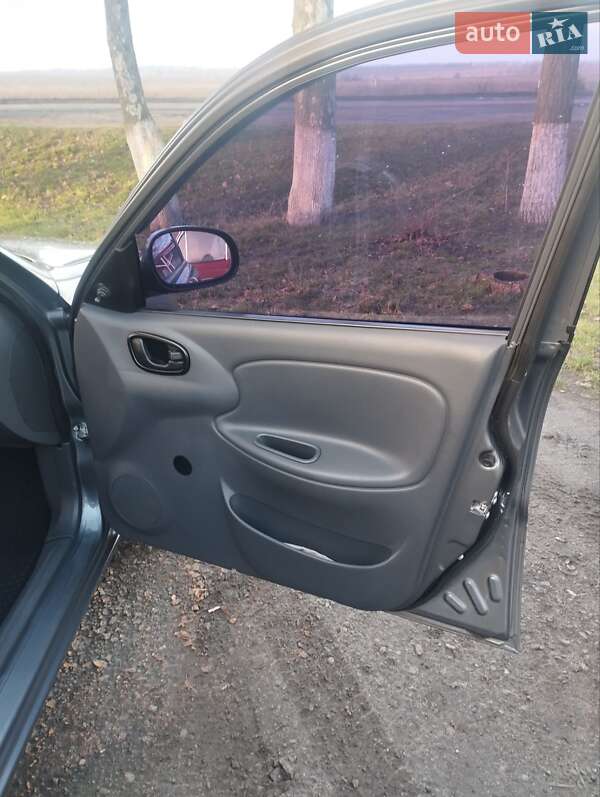 Седан Daewoo Lanos 2008 в Харкові