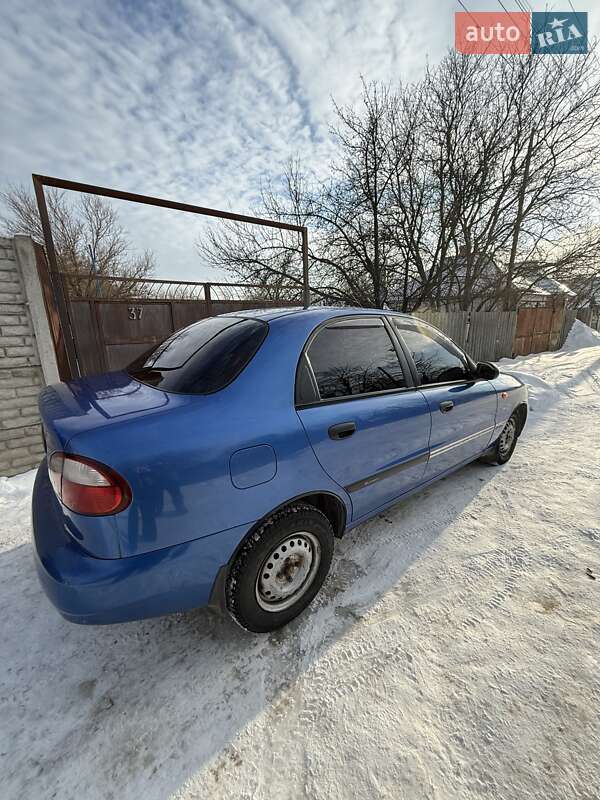 Седан Daewoo Lanos 2008 в Дергачах
