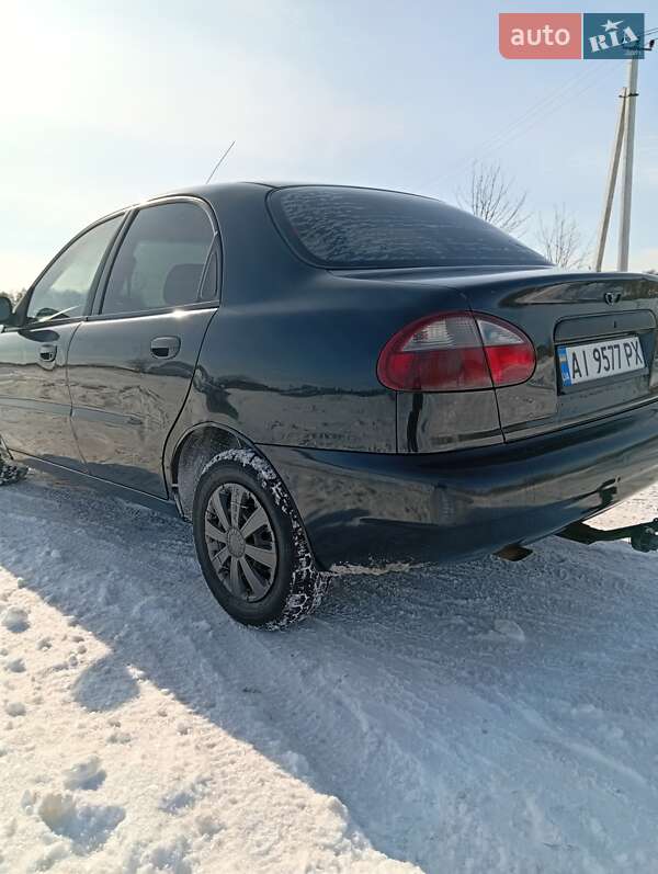Седан Daewoo Lanos 2008 в Бородянке