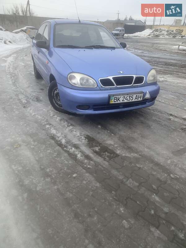 Седан Daewoo Lanos 2006 в Сарнах