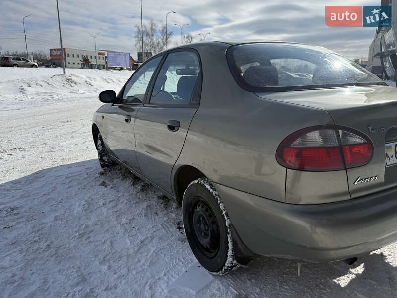 Седан Daewoo Lanos 2003 в Києві фото 3 Седан Daewoo Lanos 2003 в Києві