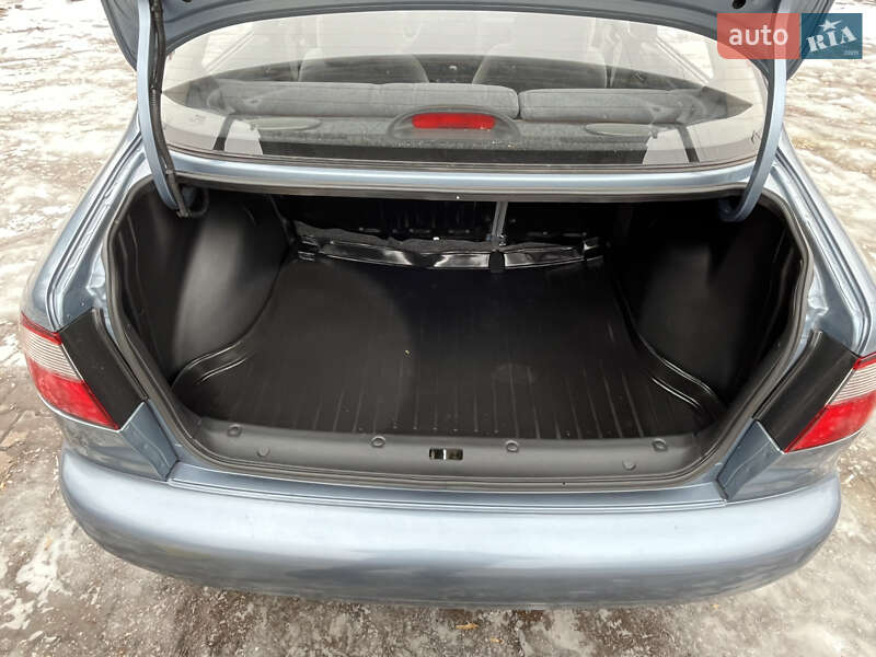 Седан Daewoo Lanos 2008 в Миргороді