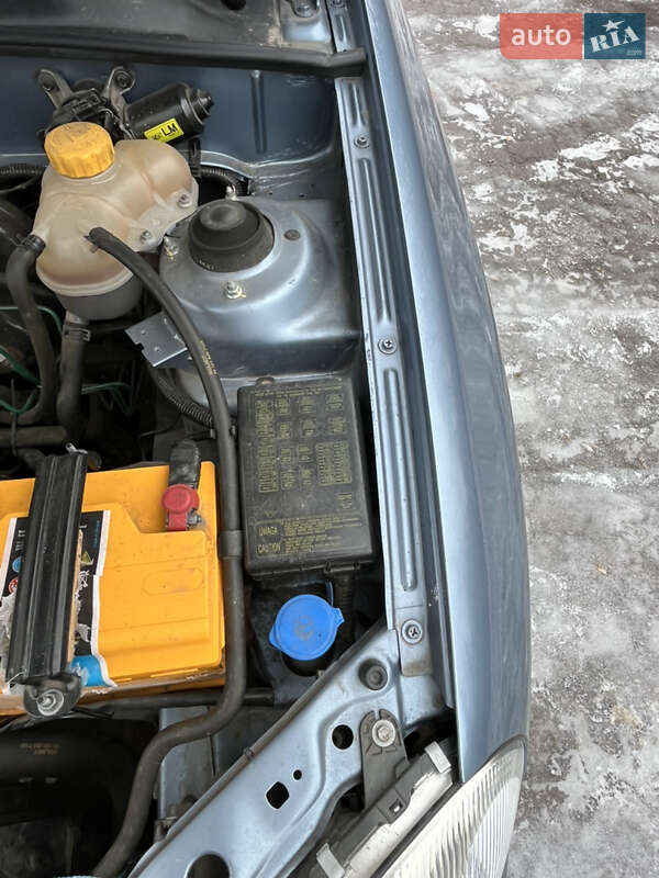 Седан Daewoo Lanos 2008 в Миргороді