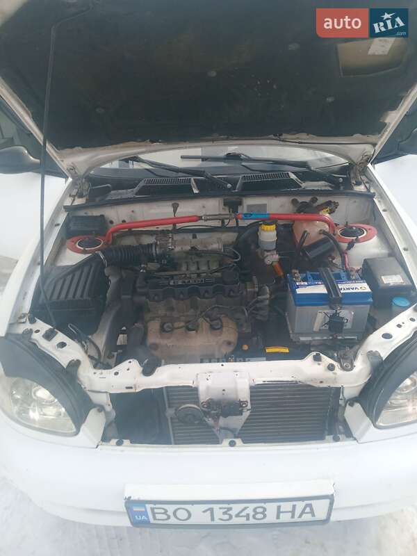 Седан Daewoo Lanos 2004 в Борщеві