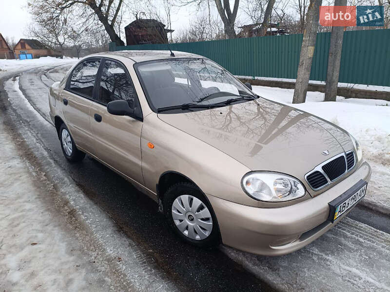 2007 Daewoo Lanos, VIN Y6DTF69YD7W333753:plate — фото 1 (autoria)