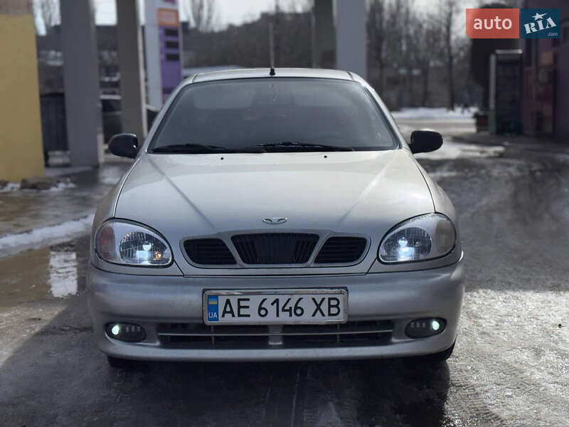 2008 Daewoo Lanos, VIN Y6DTF69YD8W392168:plate — фото 1 (autoria)
