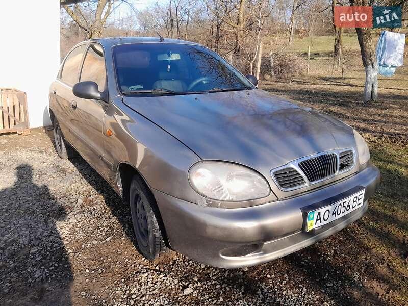 Daewoo Lanos 2004