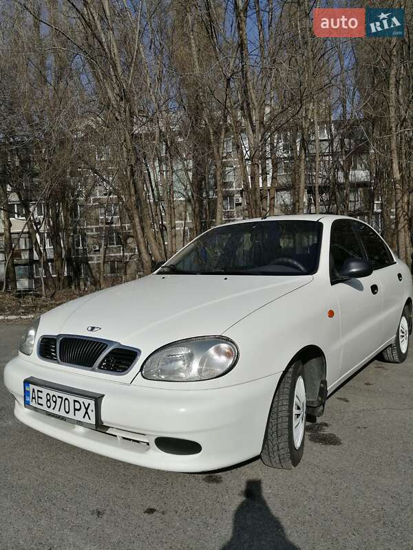Седан Daewoo Lanos 2005 в Дніпрі