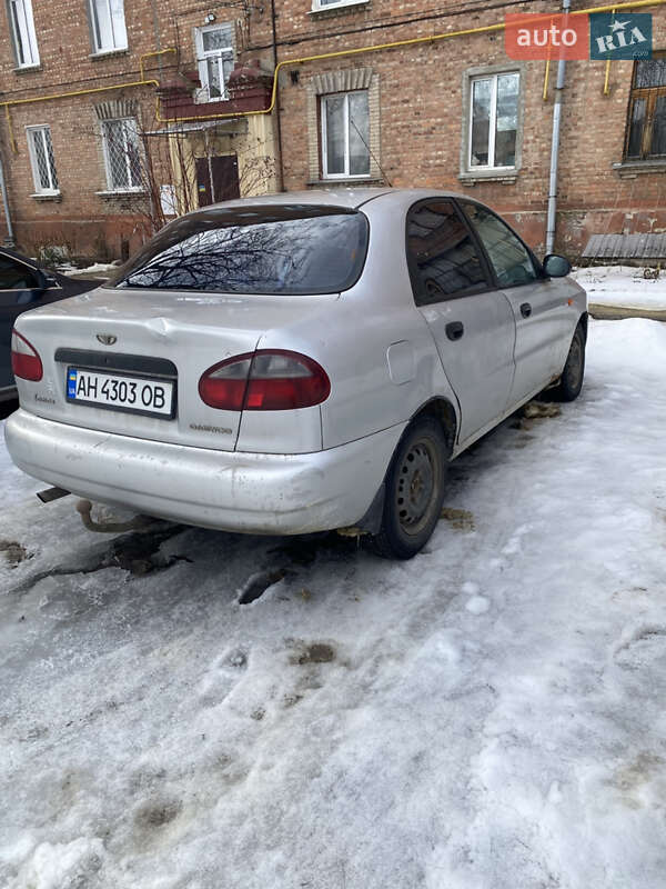 Седан Daewoo Lanos 2004 в Харкові