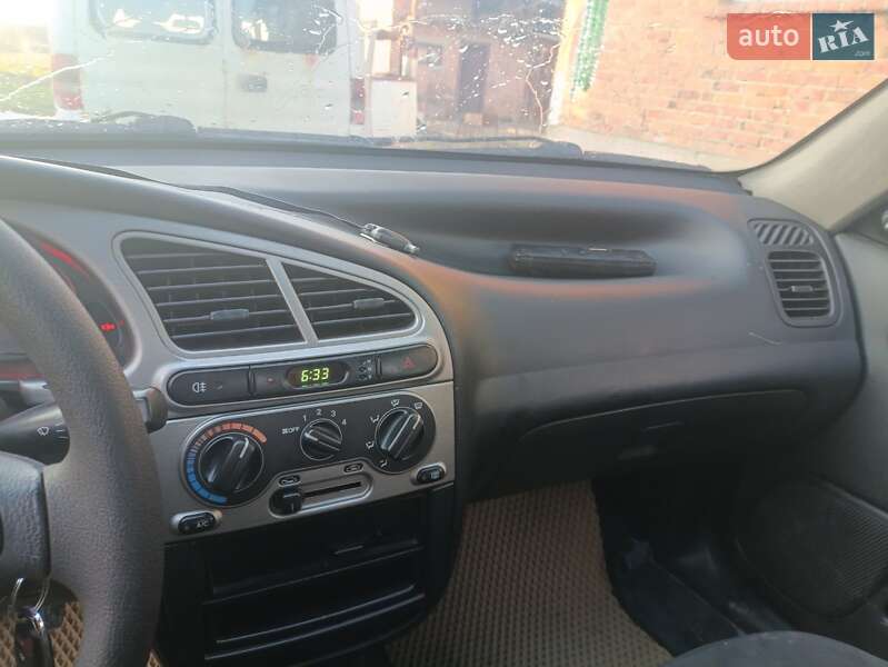 Седан Daewoo Lanos 2008 в Івано-Франківську