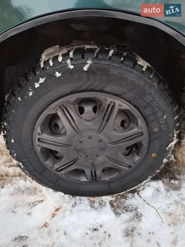 Седан Daewoo Lanos 2006 в Києві