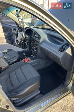 Седан Daewoo Lanos 2002 в Харькове