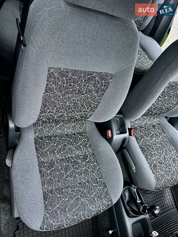 Седан Daewoo Lanos 2006 в Києві