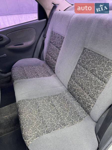 Седан Daewoo Lanos 2008 в Києві