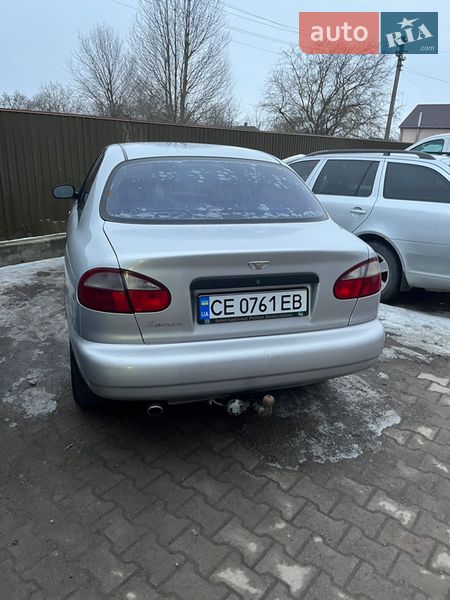 Седан Daewoo Lanos 2007 в Хотині