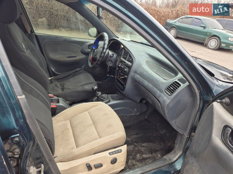 Седан Daewoo Lanos 2005 в Днепре