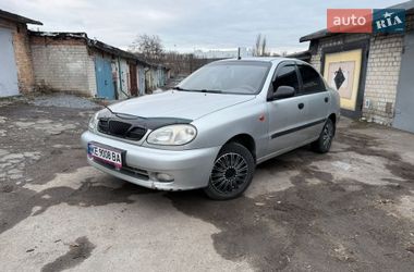 Седан Daewoo Lanos 2003 в Дніпрі