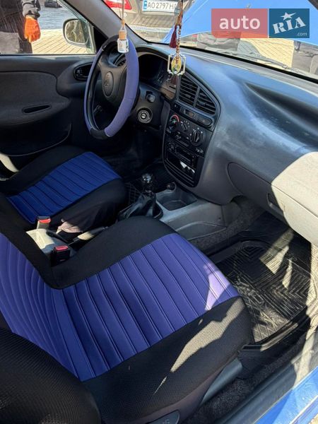 Седан Daewoo Lanos 2007 в Береговому