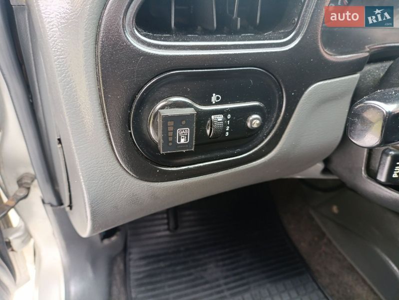 Седан Daewoo Lanos 2008 в Озерному