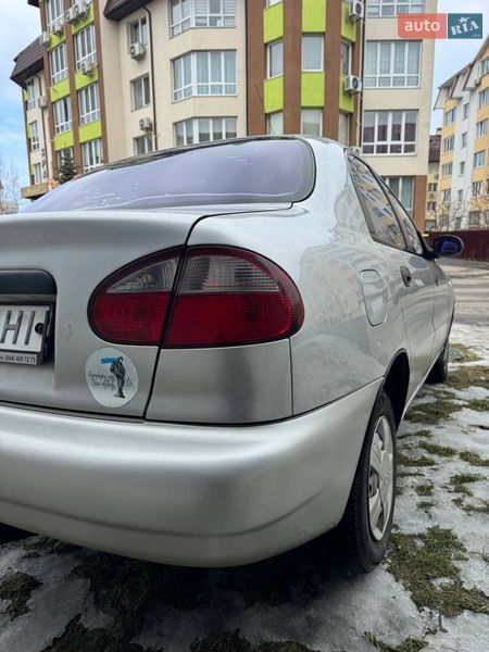 Седан Daewoo Lanos 2008 в Києві