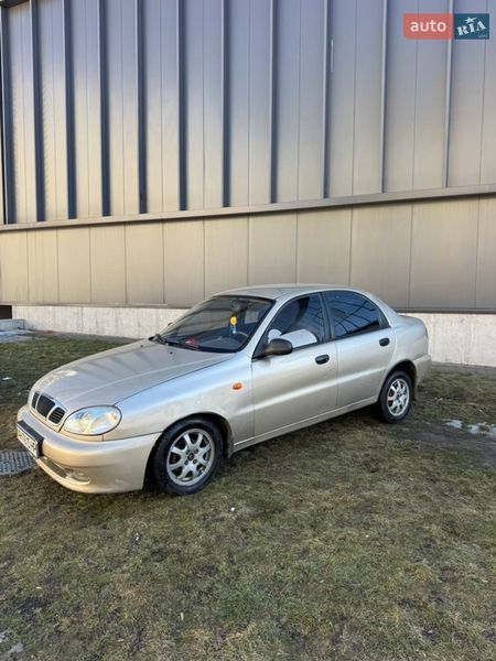 Седан Daewoo Lanos 2008 в Киеве