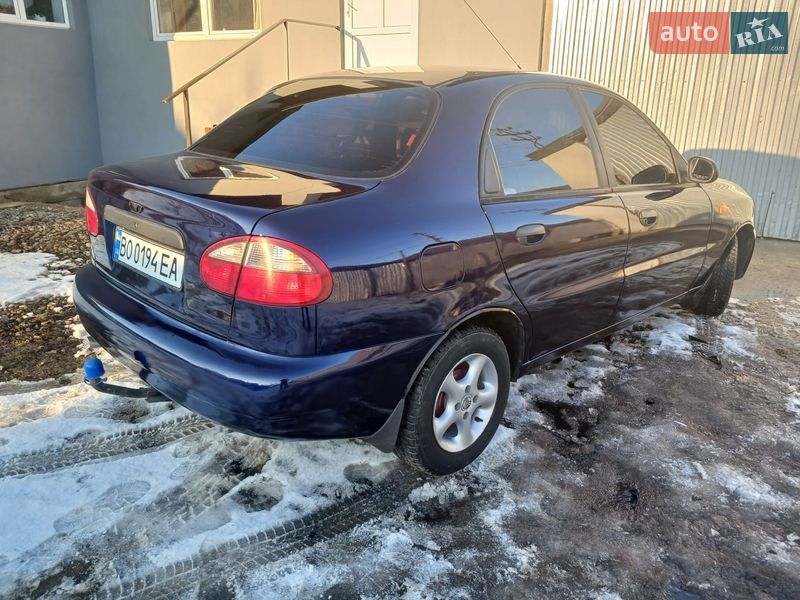 Седан Daewoo Lanos 2007 в Монастириській
