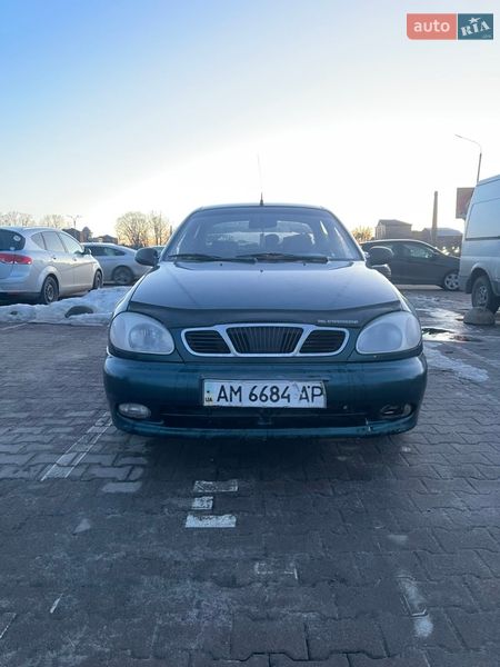 Седан Daewoo Lanos 2004 в Житомире