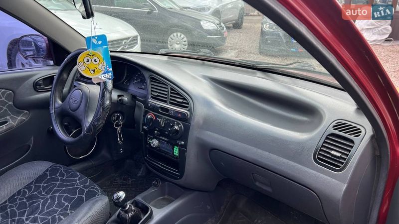 Седан Daewoo Lanos 2003 в Полтаве