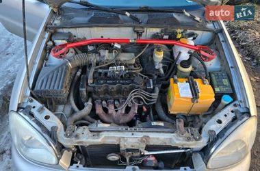 Седан Daewoo Lanos 1998 в Павлограде