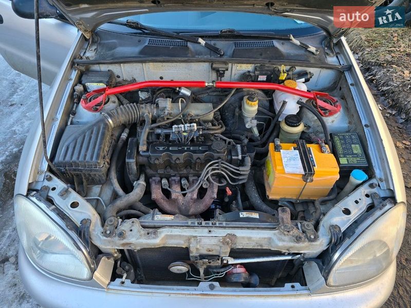 Седан Daewoo Lanos 1998 в Павлограде