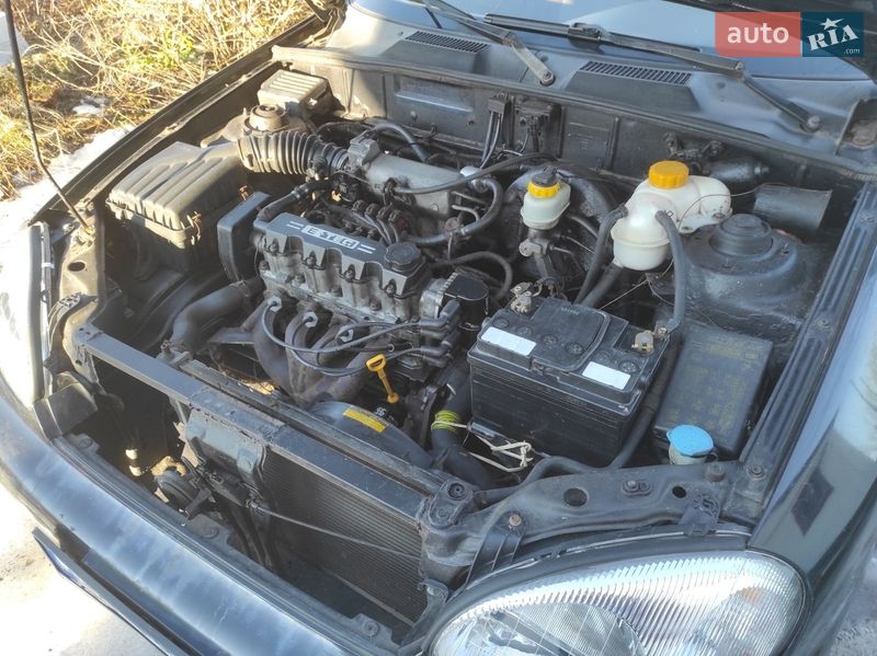 Седан Daewoo Lanos 2006 в Тетієві