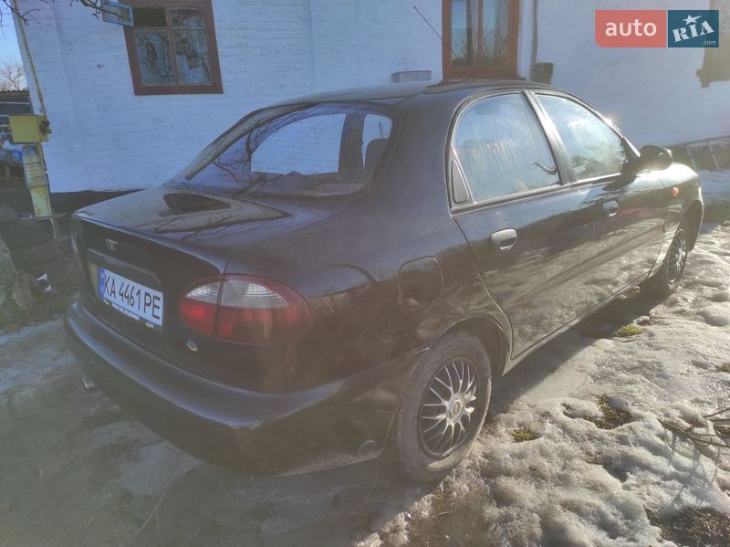 Седан Daewoo Lanos 2006 в Тетієві