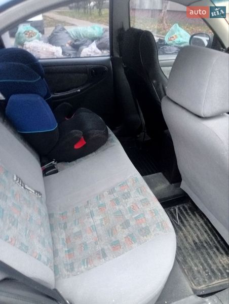 Седан Daewoo Lanos 2005 в Львові