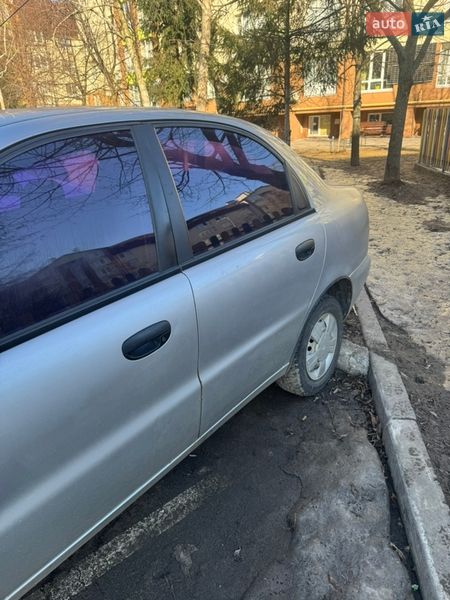 Седан Daewoo Lanos 2008 в Киеве