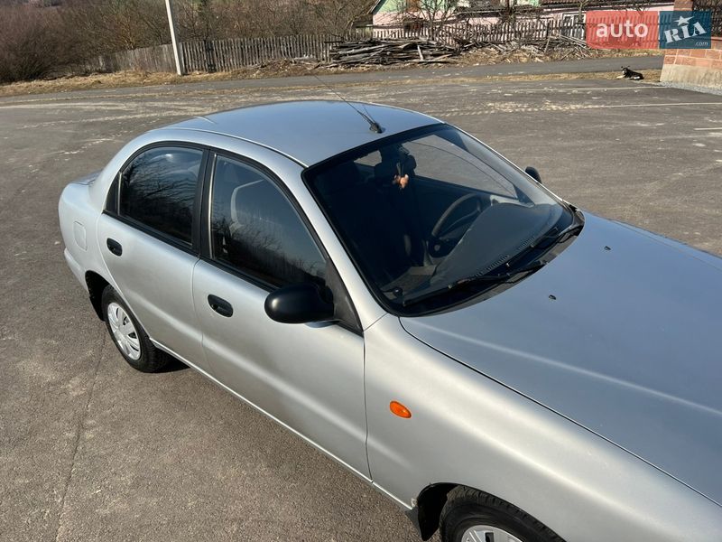 Седан Daewoo Lanos 2007 в Рівному