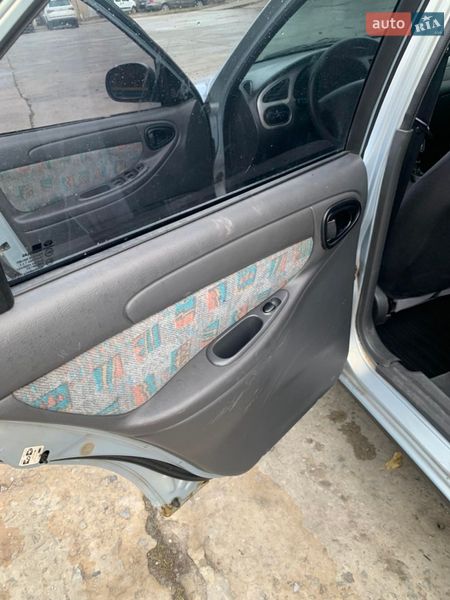 Седан Daewoo Lanos 2005 в Вараше