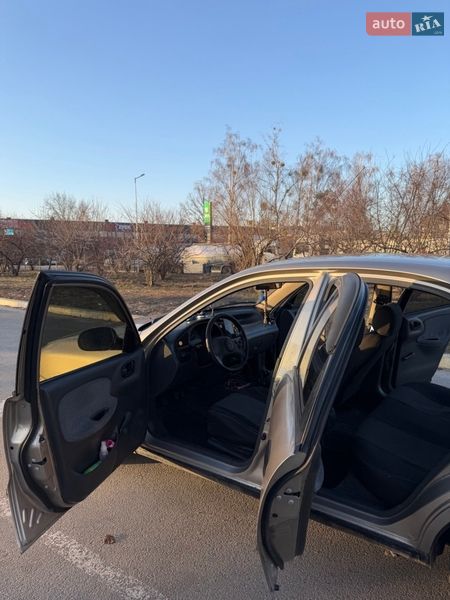 Седан Daewoo Lanos 2008 в Буче