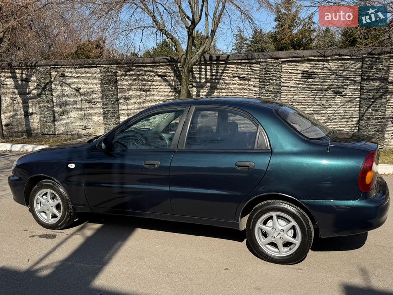 Седан Daewoo Lanos 2005 в Дніпрі