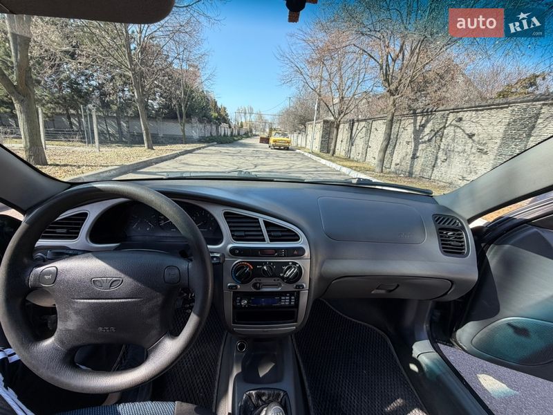 Седан Daewoo Lanos 2005 в Дніпрі