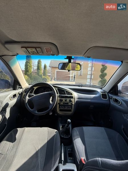 Седан Daewoo Lanos 2004 в Косове