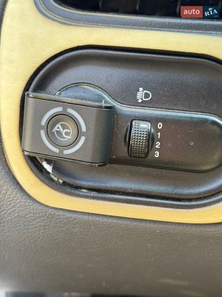 Седан Daewoo Lanos 2004 в Косове